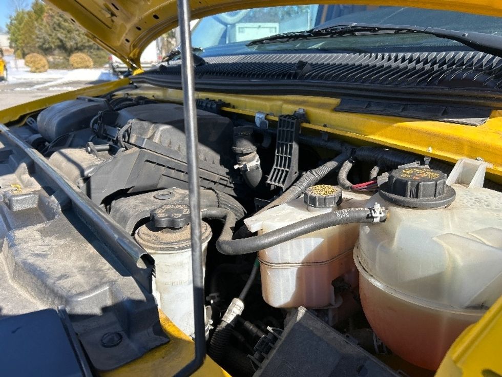 Light Duty Box Truck-Light and Medium Duty Trucks-Ford-2022-E350-Chester-VA-96,729\n\t\tmiles-$ 27,500 - Image 23