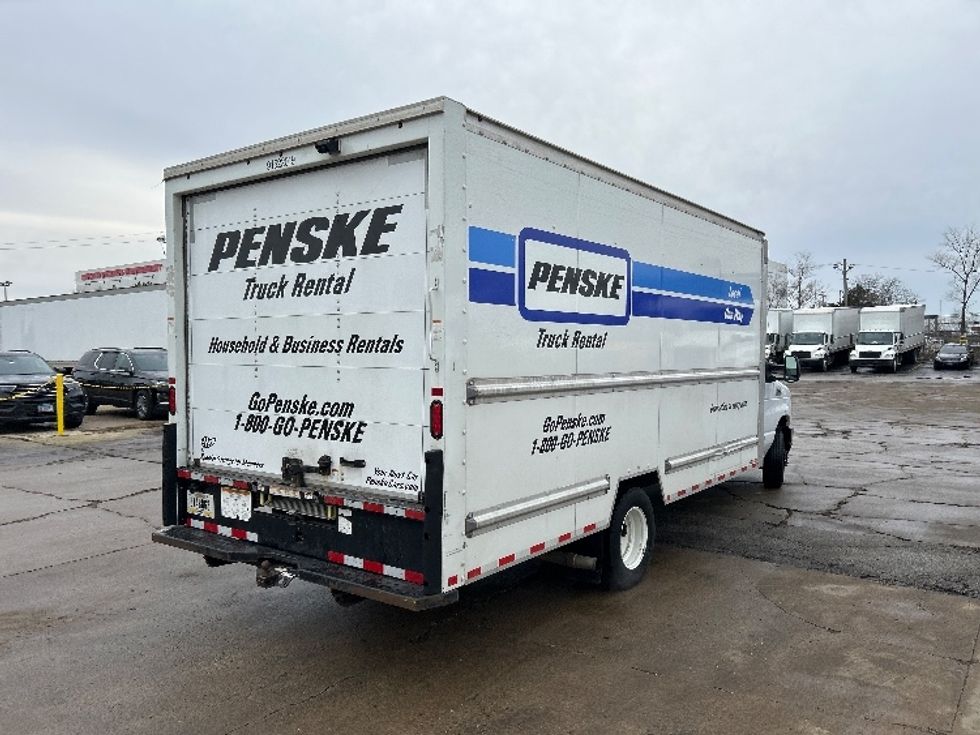 Light Duty Box Truck-Light and Medium Duty Trucks-Ford-2022-E350-Chicago (Melrose Park)-IL-89,139\n\t\tmiles-$ 32,750 - Image 13