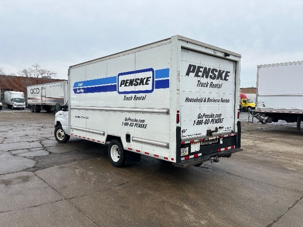 Light Duty Box Truck-Light and Medium Duty Trucks-Ford-2022-E350-Chicago (Melrose Park)-IL-89,139\n\t\tmiles-$ 32,750 - Image 6