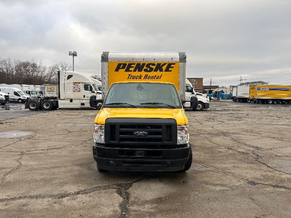 Light Duty Box Truck-Light and Medium Duty Trucks-Ford-2022-E350-Chicago (Melrose Park)-IL-94,125\n\t\tmiles-$ 29,000 - Image 2