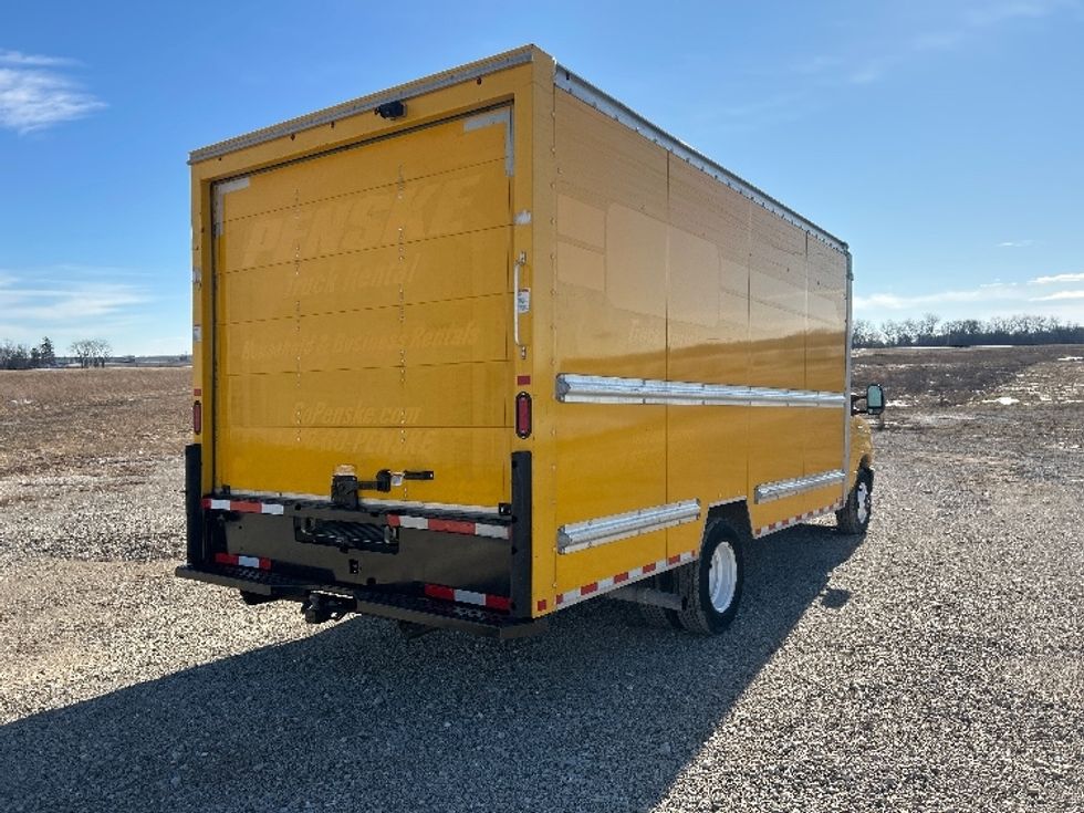 Light Duty Box Truck-Light and Medium Duty Trucks-Ford-2022-E350-Chicago (Melrose Park)-IL-96,756\n\t\tmiles-$ 28,750 - Image 12
