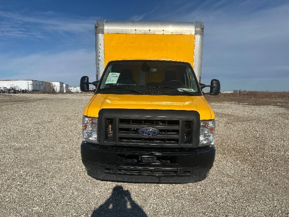 Light Duty Box Truck-Light and Medium Duty Trucks-Ford-2022-E350-Chicago (Melrose Park)-IL-96,756\n\t\tmiles-$ 28,750 - Image 2