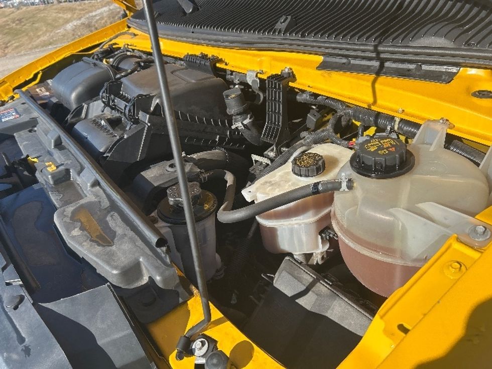 Light Duty Box Truck-Light and Medium Duty Trucks-Ford-2022-E350-Chicago (Melrose Park)-IL-96,756\n\t\tmiles-$ 28,750 - Image 23