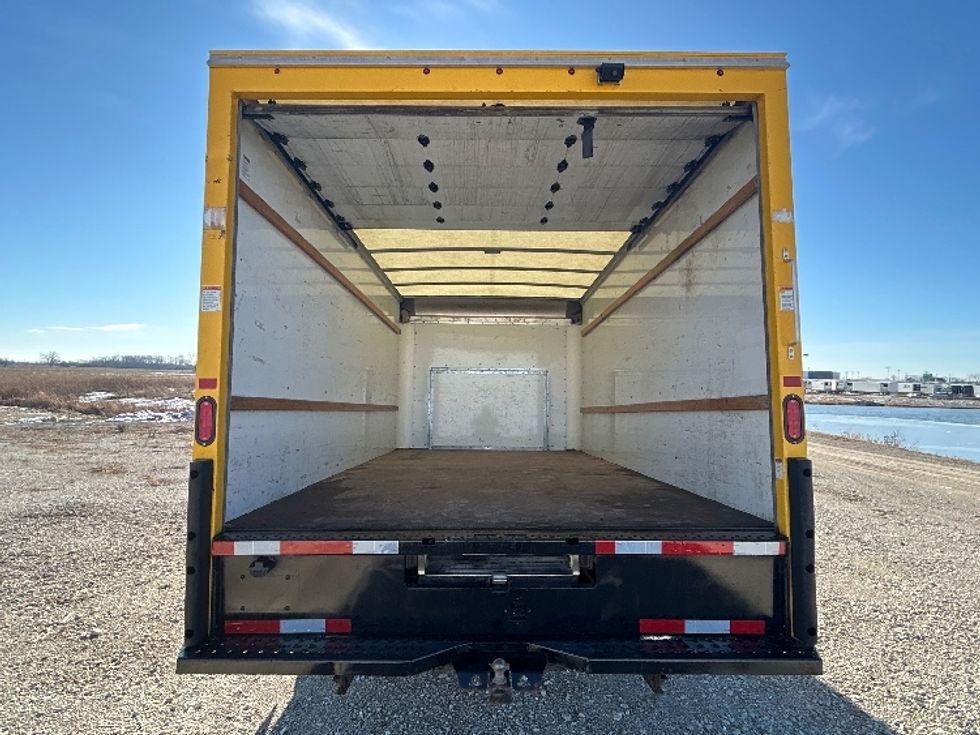 Light Duty Box Truck-Light and Medium Duty Trucks-Ford-2022-E350-Chicago (Melrose Park)-IL-96,756\n\t\tmiles-$ 28,750 - Image 8