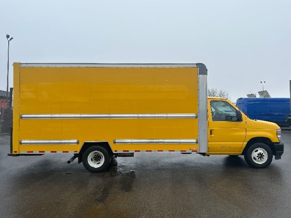 Light Duty Box Truck-Light and Medium Duty Trucks-Ford-2022-E350-Chicago (Melrose Park)-IL-98,116\n\t\tmiles-$ 30,000 - Image 15