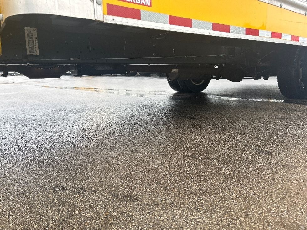 Light Duty Box Truck-Light and Medium Duty Trucks-Ford-2022-E350-Chicago (Melrose Park)-IL-98,116\n\t\tmiles-$ 30,000 - Image 5