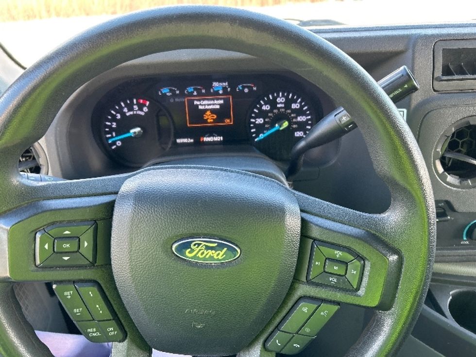 Light Duty Box Truck-Light and Medium Duty Trucks-Ford-2022-E350-Chicopee-MA-103,192\n\t\tmiles-$ 28,500 - Image 16