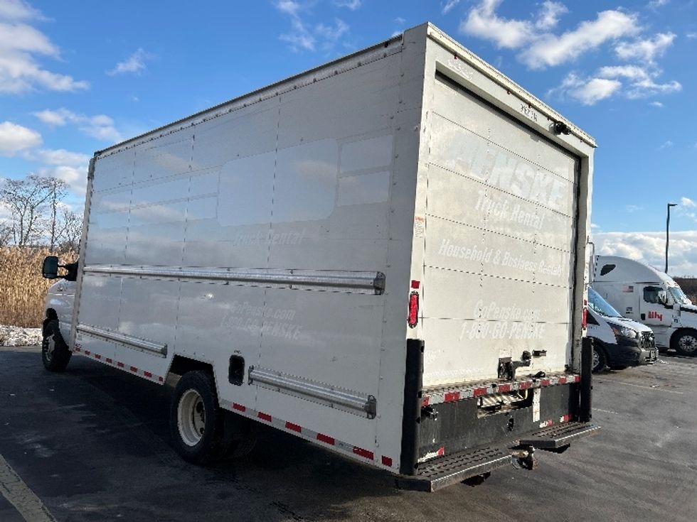 Light Duty Box Truck-Light and Medium Duty Trucks-Ford-2022-E350-Chicopee-MA-103,192\n\t\tmiles-$ 28,500 - Image 6