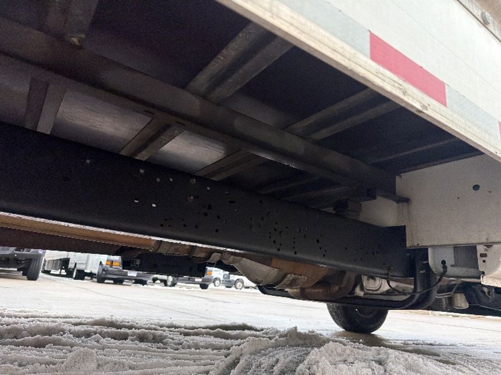 Light Duty Box Truck-Light and Medium Duty Trucks-Ford-2022-E350-Chicopee-MA-103,790\n\t\tmiles-$ 28,500 - Image 13