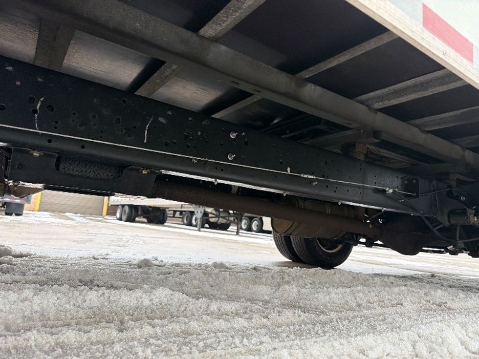 Light Duty Box Truck-Light and Medium Duty Trucks-Ford-2022-E350-Chicopee-MA-103,790\n\t\tmiles-$ 28,500 - Image 4