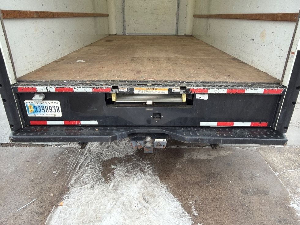 Light Duty Box Truck-Light and Medium Duty Trucks-Ford-2022-E350-Chicopee-MA-103,790\n\t\tmiles-$ 28,500 - Image 8