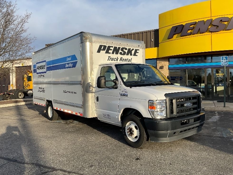 Light Duty Box Truck-Light and Medium Duty Trucks-Ford-2022-E350-Chicopee-MA-74,481\n\t\tmiles-$ 37,500 - Image 1