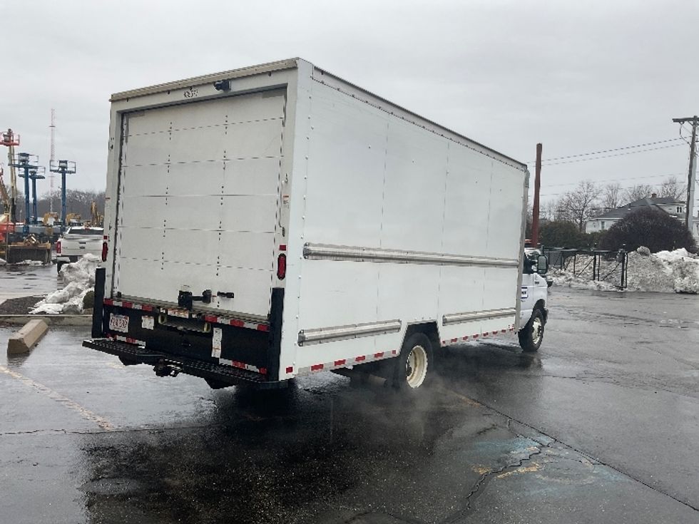 Light Duty Box Truck-Light and Medium Duty Trucks-Ford-2022-E350-Chicopee-MA-80,957\n\t\tmiles-$ 34,000 - Image 13
