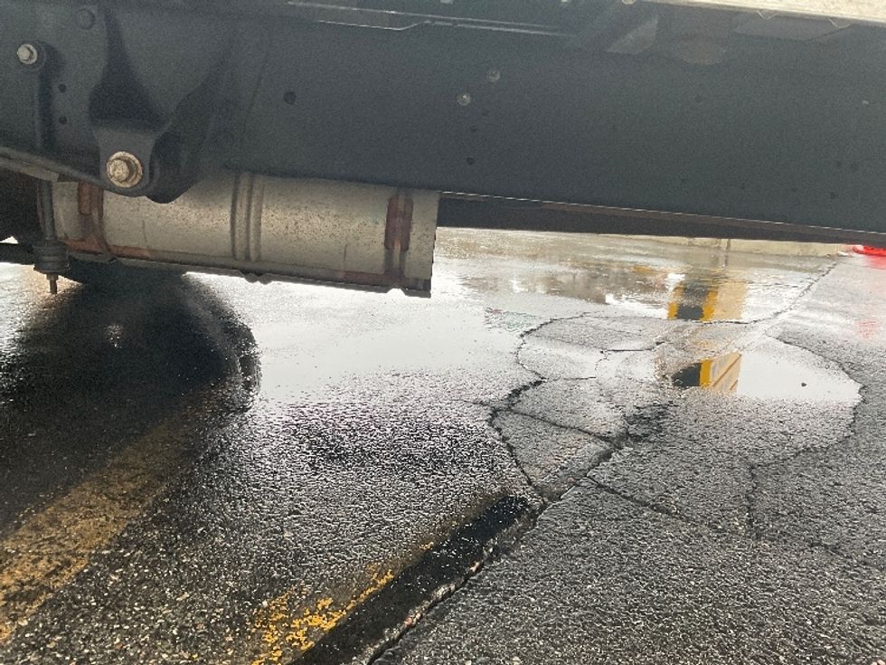 Light Duty Box Truck-Light and Medium Duty Trucks-Ford-2022-E350-Chicopee-MA-80,957\n\t\tmiles-$ 34,000 - Image 14