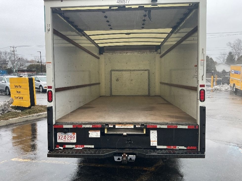 Light Duty Box Truck-Light and Medium Duty Trucks-Ford-2022-E350-Chicopee-MA-80,957\n\t\tmiles-$ 34,000 - Image 8