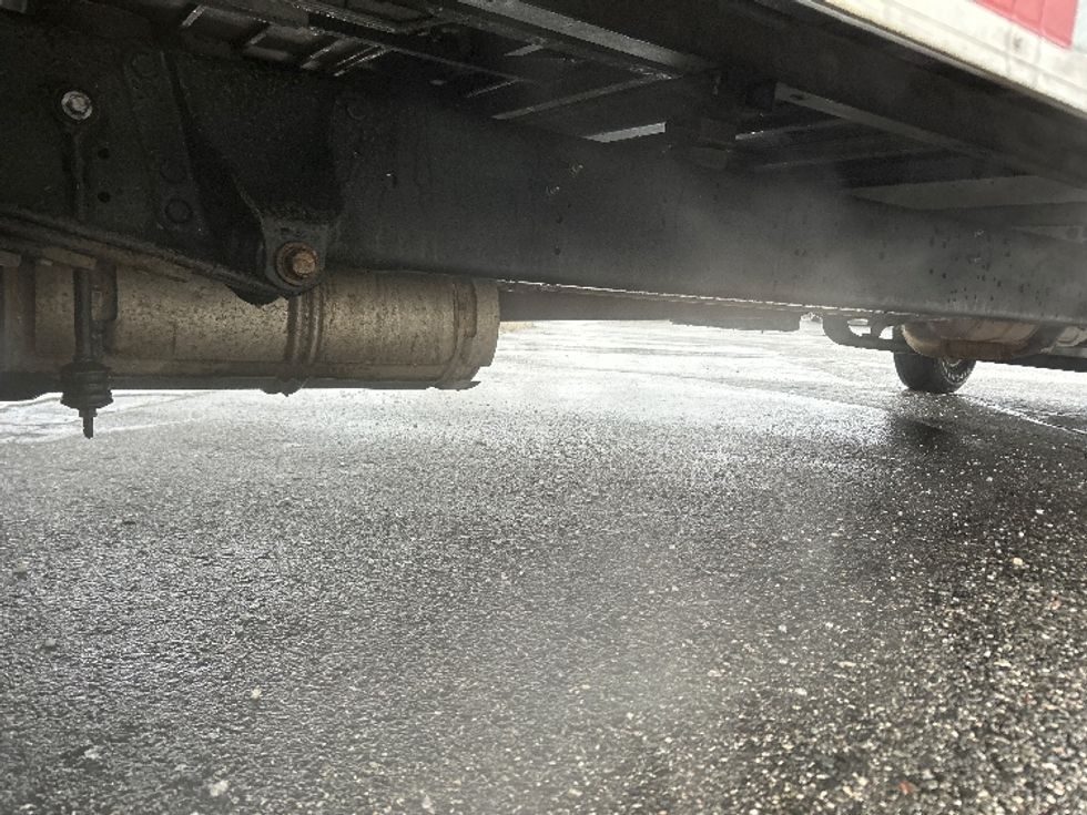 Light Duty Box Truck-Light and Medium Duty Trucks-Ford-2022-E350-Chicopee-MA-87,467\n\t\tmiles-$ 27,750 - Image 14