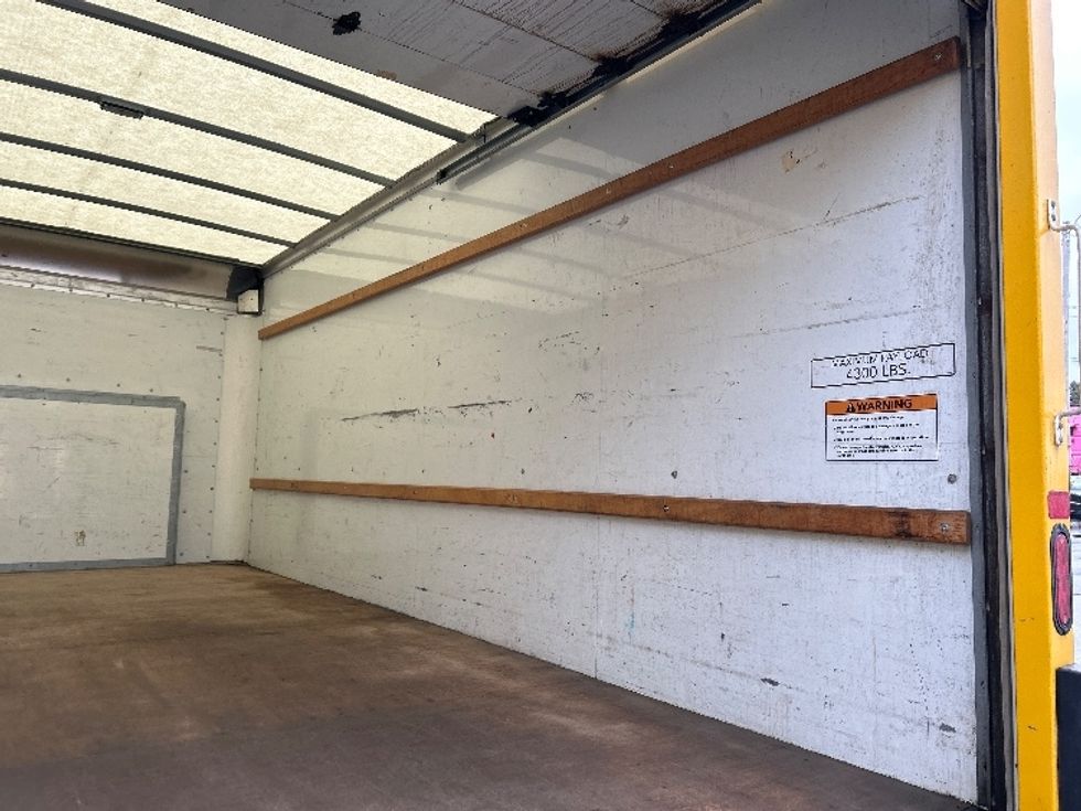Light Duty Box Truck-Light and Medium Duty Trucks-Ford-2022-E350-Chicopee-MA-87,740\n\t\tmiles-$ 27,750 - Image 12