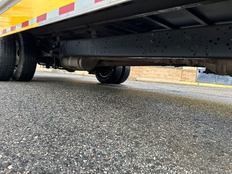 Light Duty Box Truck-Light and Medium Duty Trucks-Ford-2022-E350-Chicopee-MA-87,740\n\t\tmiles-$ 27,750 - Image 14