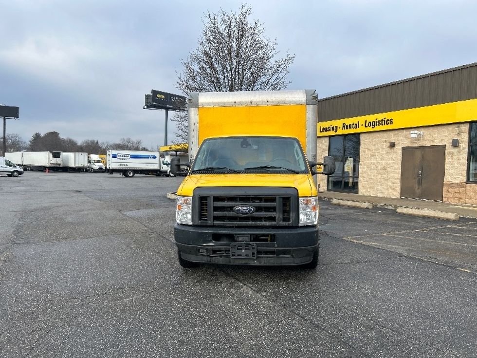 Light Duty Box Truck-Light and Medium Duty Trucks-Ford-2022-E350-Chicopee-MA-87,740\n\t\tmiles-$ 27,750 - Image 2