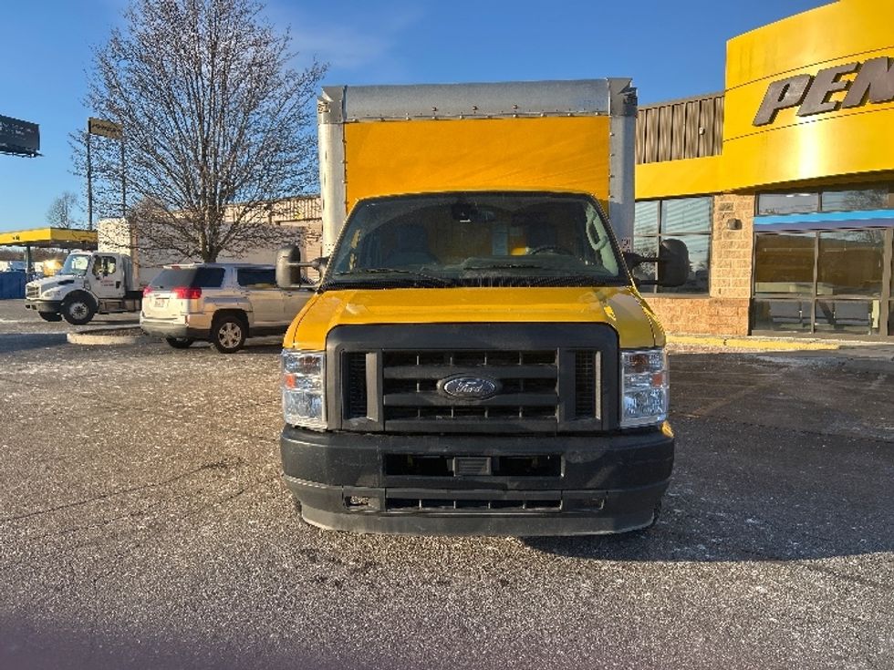 Light Duty Box Truck-Light and Medium Duty Trucks-Ford-2022-E350-Chicopee-MA-91,353\n\t\tmiles-$ 27,250 - Image 2
