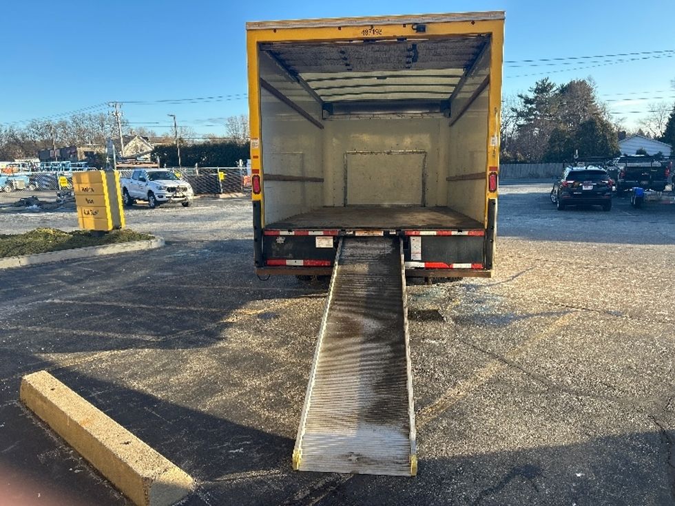Light Duty Box Truck-Light and Medium Duty Trucks-Ford-2022-E350-Chicopee-MA-91,353\n\t\tmiles-$ 27,250 - Image 9