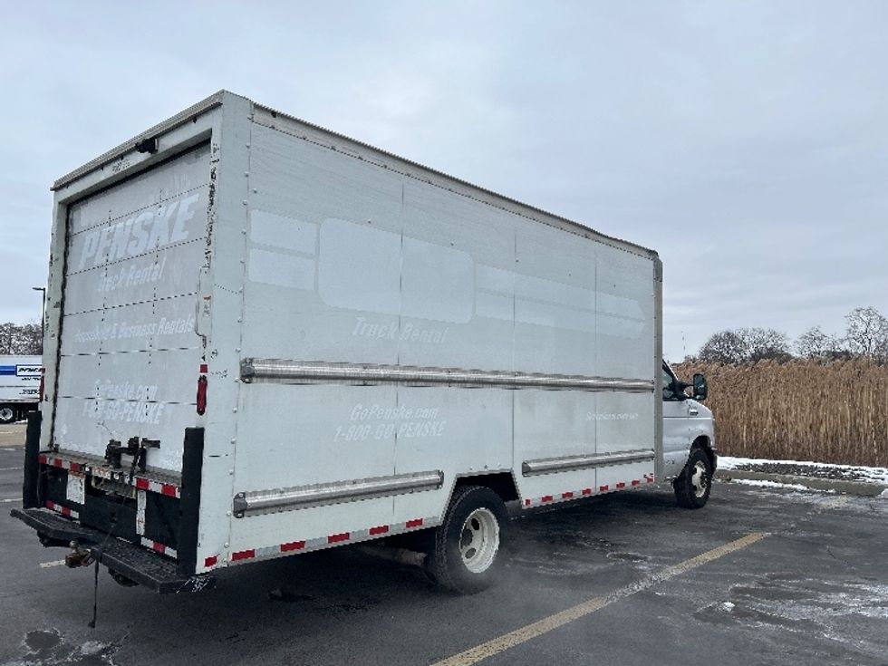 Light Duty Box Truck-Light and Medium Duty Trucks-Ford-2022-E350-Chicopee-MA-92,445\n\t\tmiles-$ 30,000 - Image 11