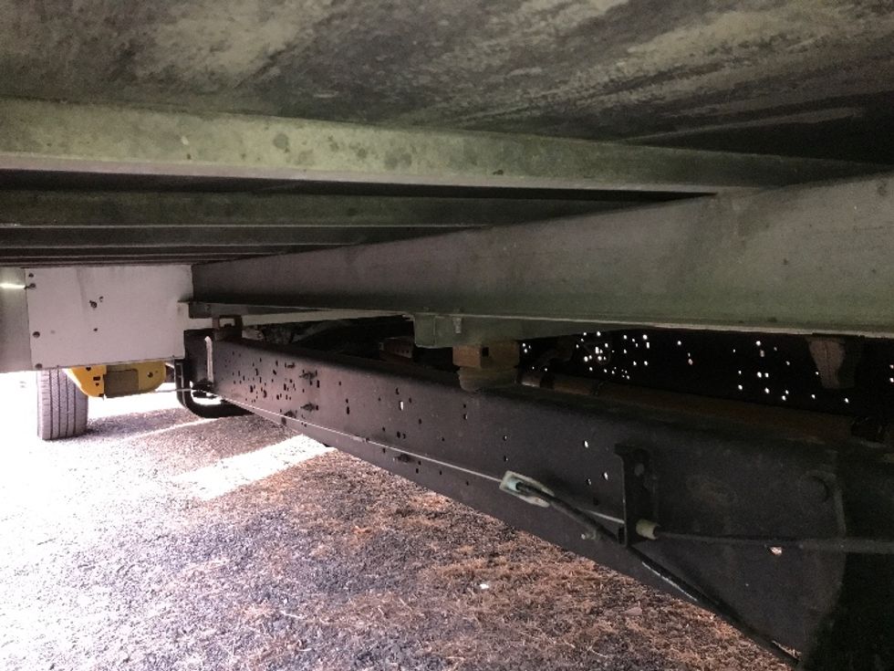 Light Duty Box Truck-Light and Medium Duty Trucks-Ford-2022-E350-Chicopee-MA-93,541\n\t\tmiles-$ 27,000 - Image 5