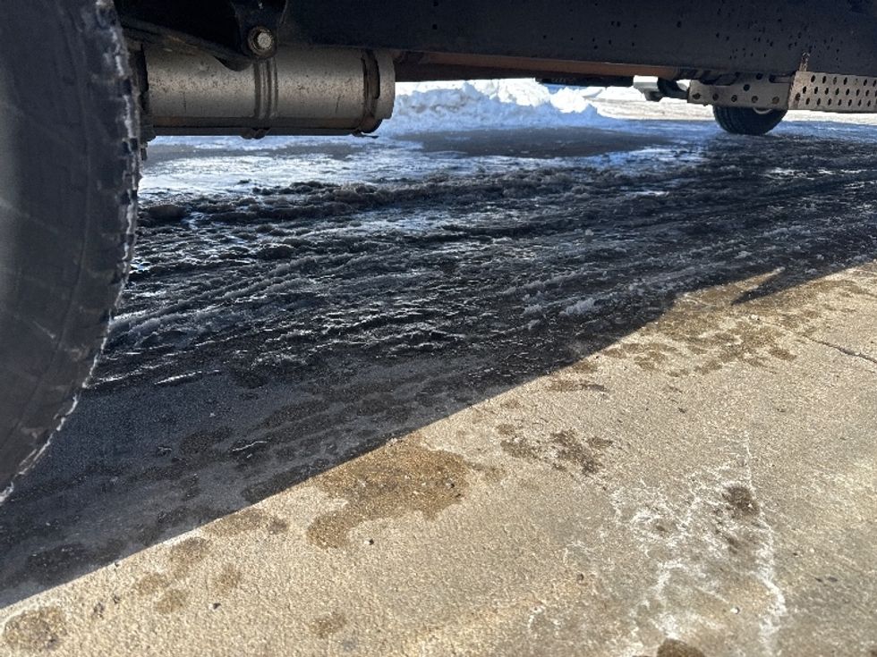 Light Duty Box Truck-Light and Medium Duty Trucks-Ford-2022-E350-Chicopee-MA-94,097\n\t\tmiles-$ 29,750 - Image 13