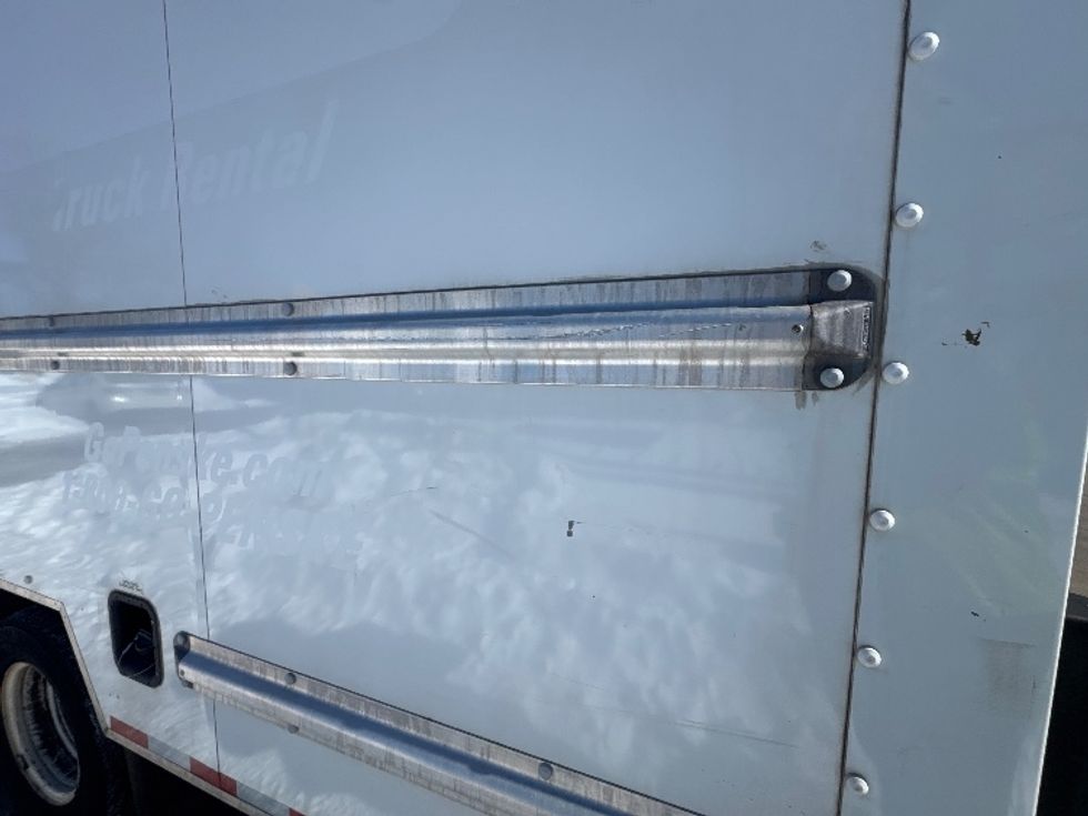 Light Duty Box Truck-Light and Medium Duty Trucks-Ford-2022-E350-Chicopee-MA-94,097\n\t\tmiles-$ 29,750 - Image 25