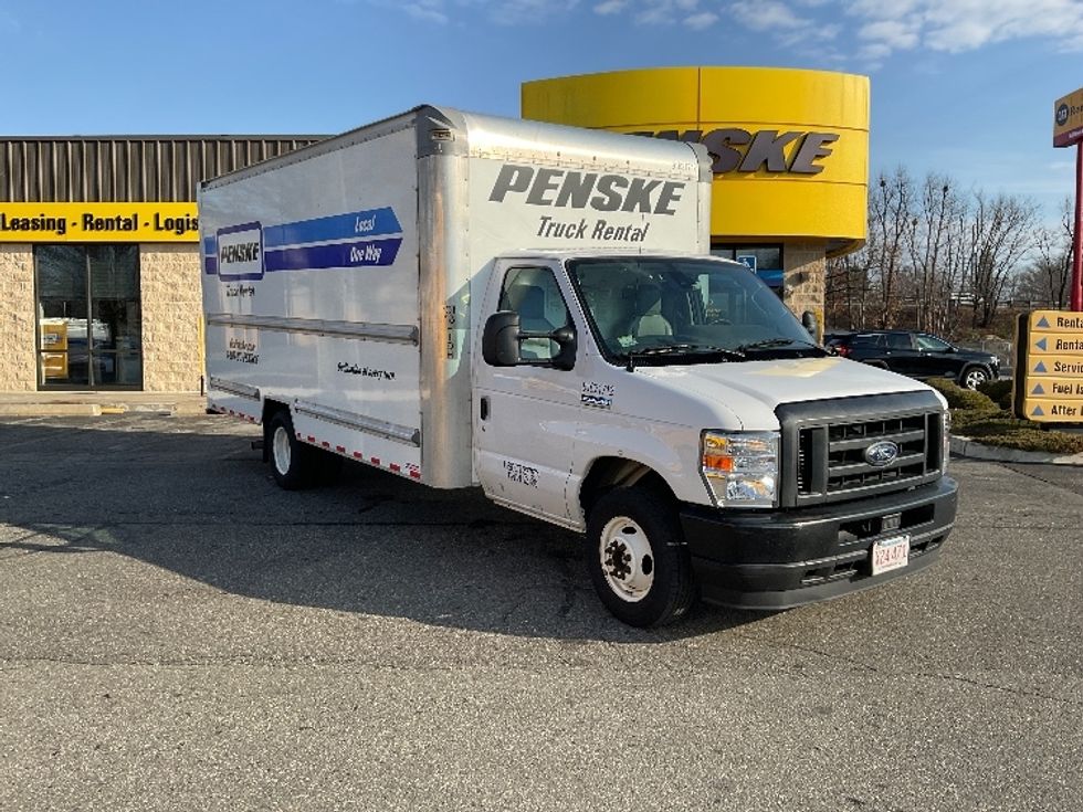 Light Duty Box Truck-Light and Medium Duty Trucks-Ford-2022-E350-Chicopee-MA-94,314\n\t\tmiles-$ 32,000 - Image 1