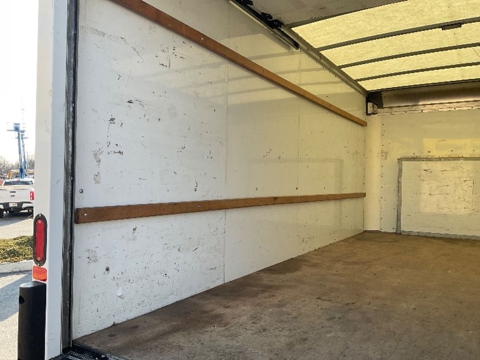 Light Duty Box Truck-Light and Medium Duty Trucks-Ford-2022-E350-Chicopee-MA-94,314\n\t\tmiles-$ 32,000 - Image 11