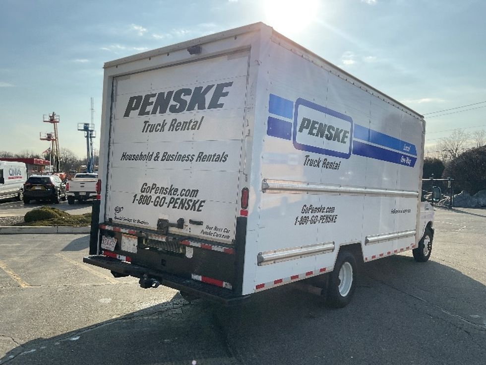 Light Duty Box Truck-Light and Medium Duty Trucks-Ford-2022-E350-Chicopee-MA-94,314\n\t\tmiles-$ 32,000 - Image 13