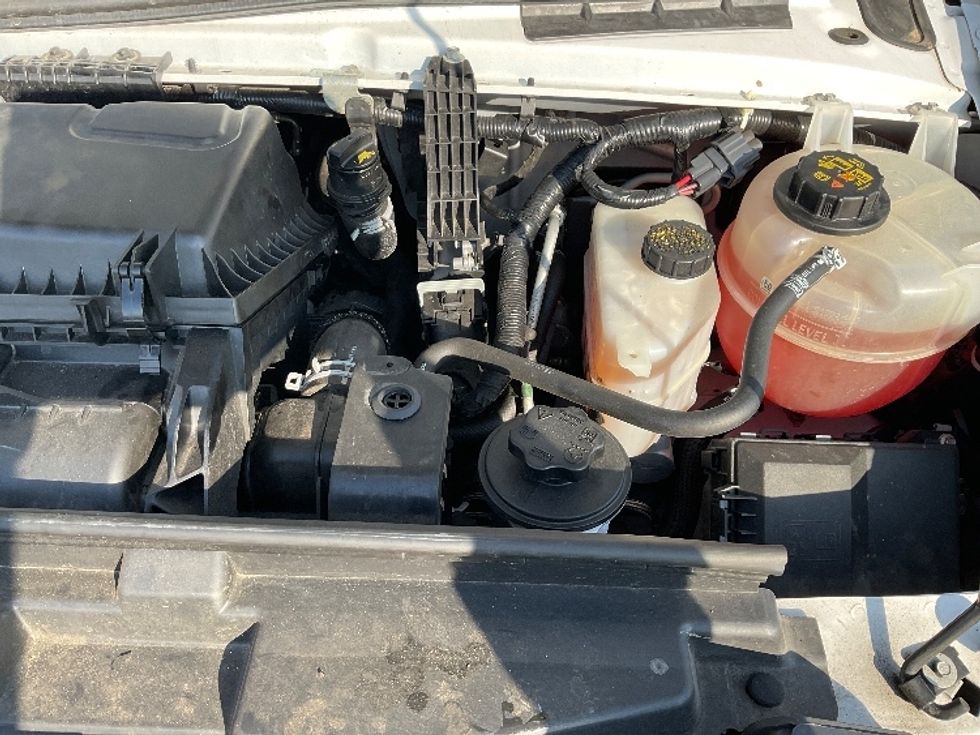 Light Duty Box Truck-Light and Medium Duty Trucks-Ford-2022-E350-Chicopee-MA-94,314\n\t\tmiles-$ 32,000 - Image 24