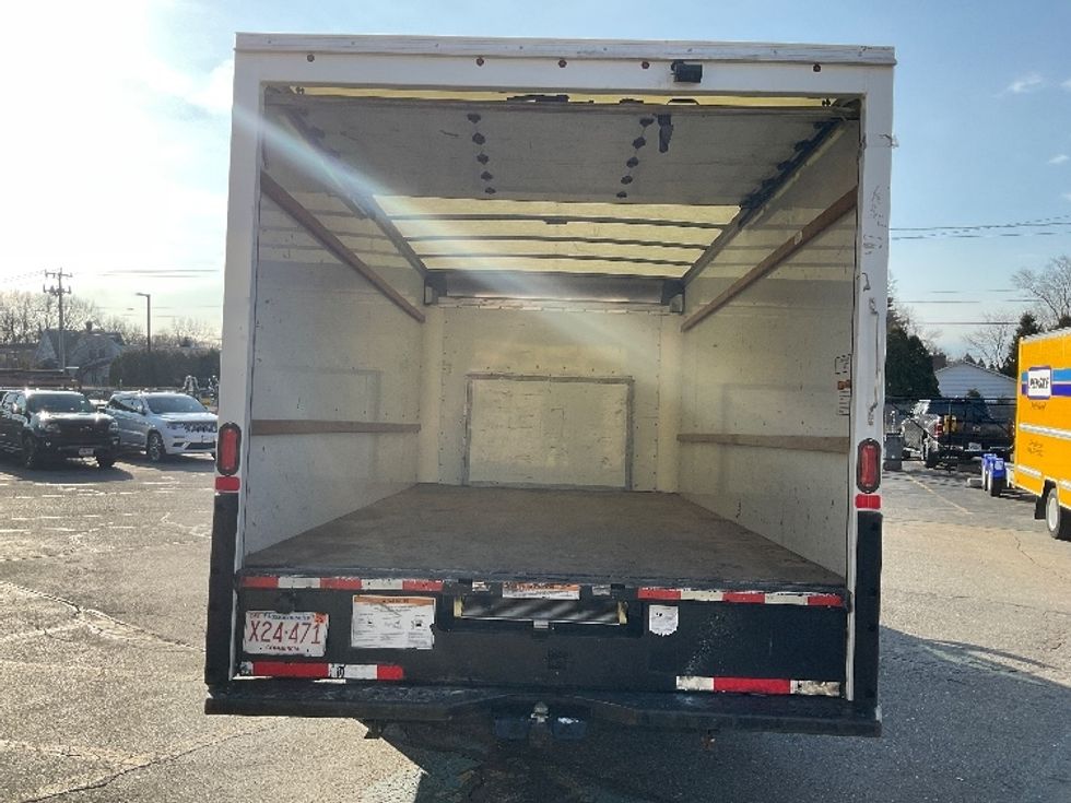 Light Duty Box Truck-Light and Medium Duty Trucks-Ford-2022-E350-Chicopee-MA-94,314\n\t\tmiles-$ 32,000 - Image 8