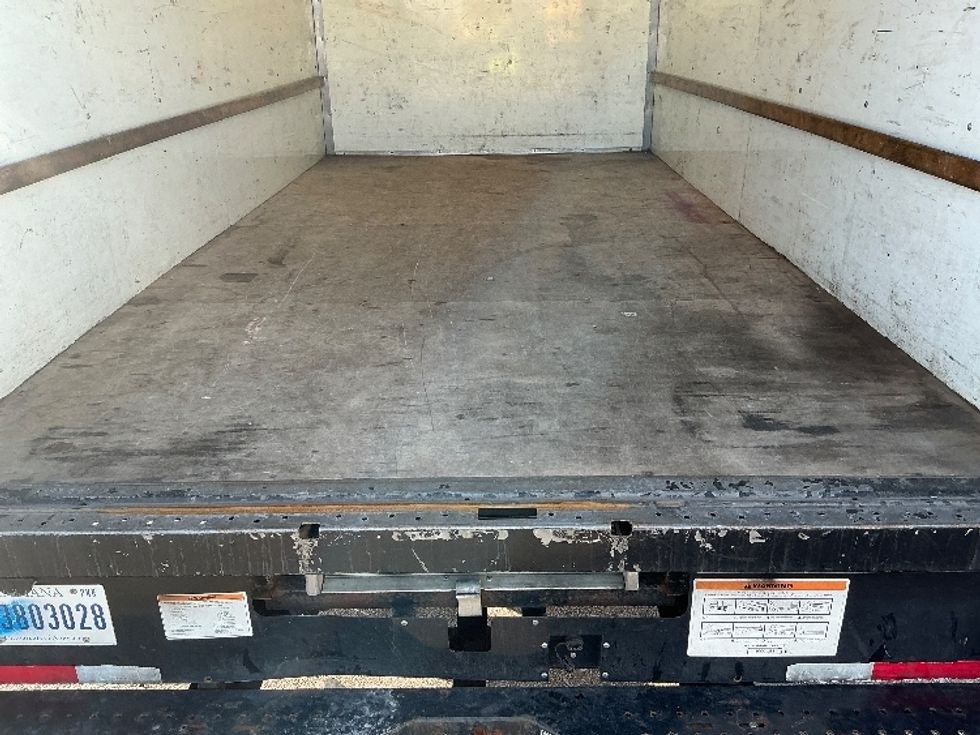 Light Duty Box Truck-Light and Medium Duty Trucks-Ford-2022-E350-Cincinnati-OH-105,385\n\t\tmiles-$ 29,000 - Image 10
