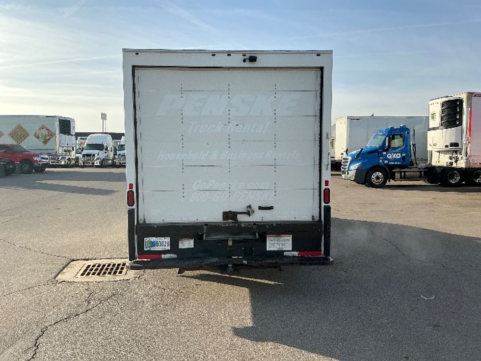 Light Duty Box Truck-Light and Medium Duty Trucks-Ford-2022-E350-Cincinnati-OH-105,385\n\t\tmiles-$ 29,000 - Image 7