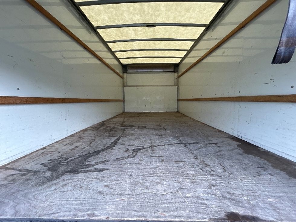 Light Duty Box Truck-Light and Medium Duty Trucks-Ford-2022-E350-Clackamas-OR-69,136\n\t\tmiles-$ 36,500 - Image 7