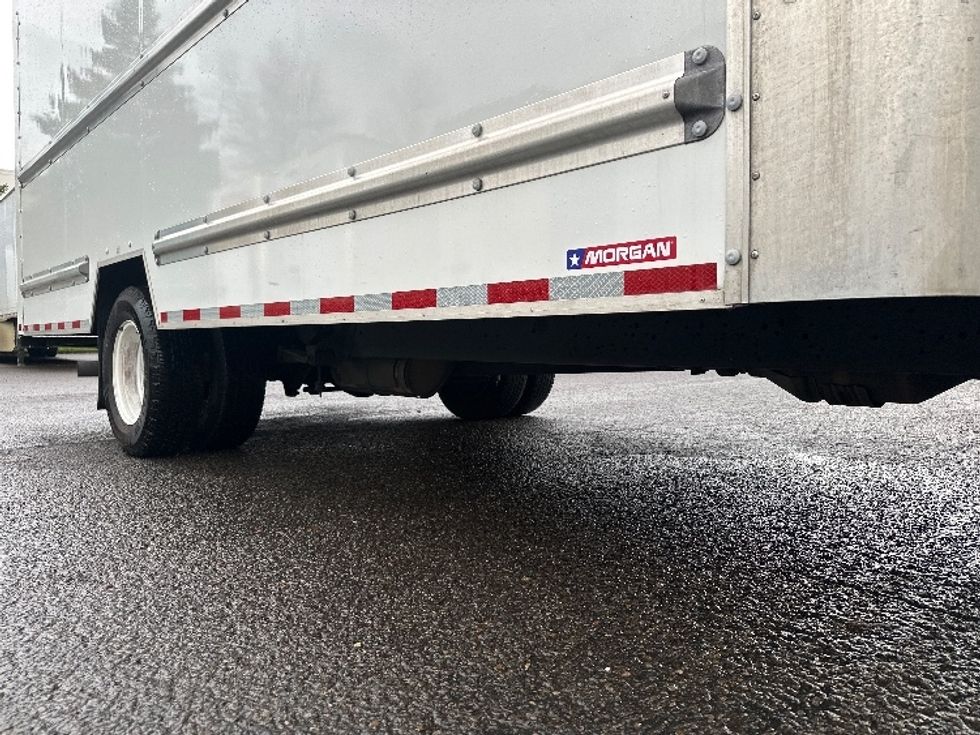 Light Duty Box Truck-Light and Medium Duty Trucks-Ford-2022-E350-Clackamas-OR-73,060\n\t\tmiles-$ 36,000 - Image 13