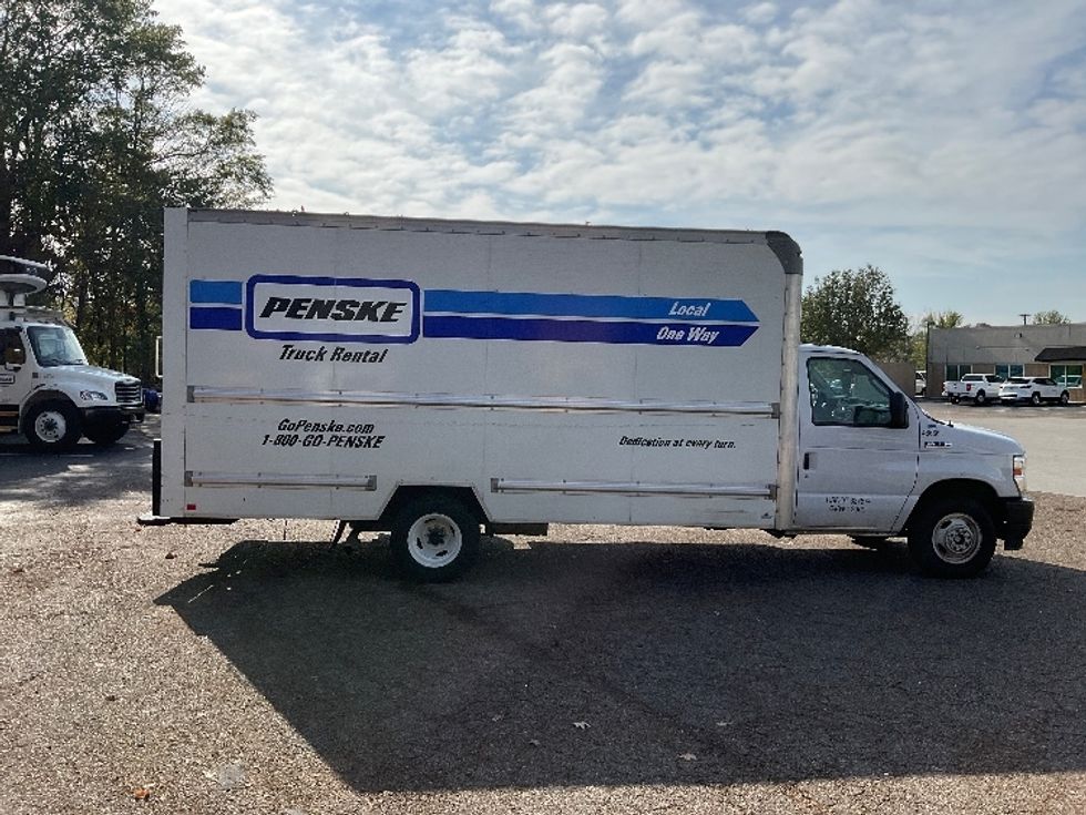 Light Duty Box Truck-Light and Medium Duty Trucks-Ford-2022-E350-Cleveland-TN-77,186\n\t\tmiles-$ 40,750 - Image 12