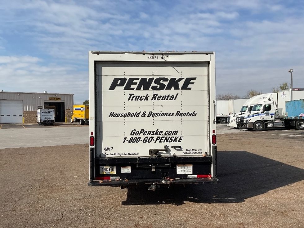 Light Duty Box Truck-Light and Medium Duty Trucks-Ford-2022-E350-Cleveland-TN-77,186\n\t\tmiles-$ 40,750 - Image 6