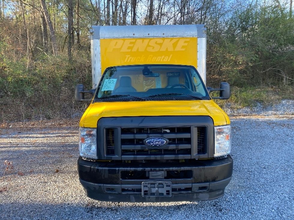 Light Duty Box Truck-Light and Medium Duty Trucks-Ford-2022-E350-Cleveland-TN-95,543\n\t\tmiles-$ 29,750 - Image 2