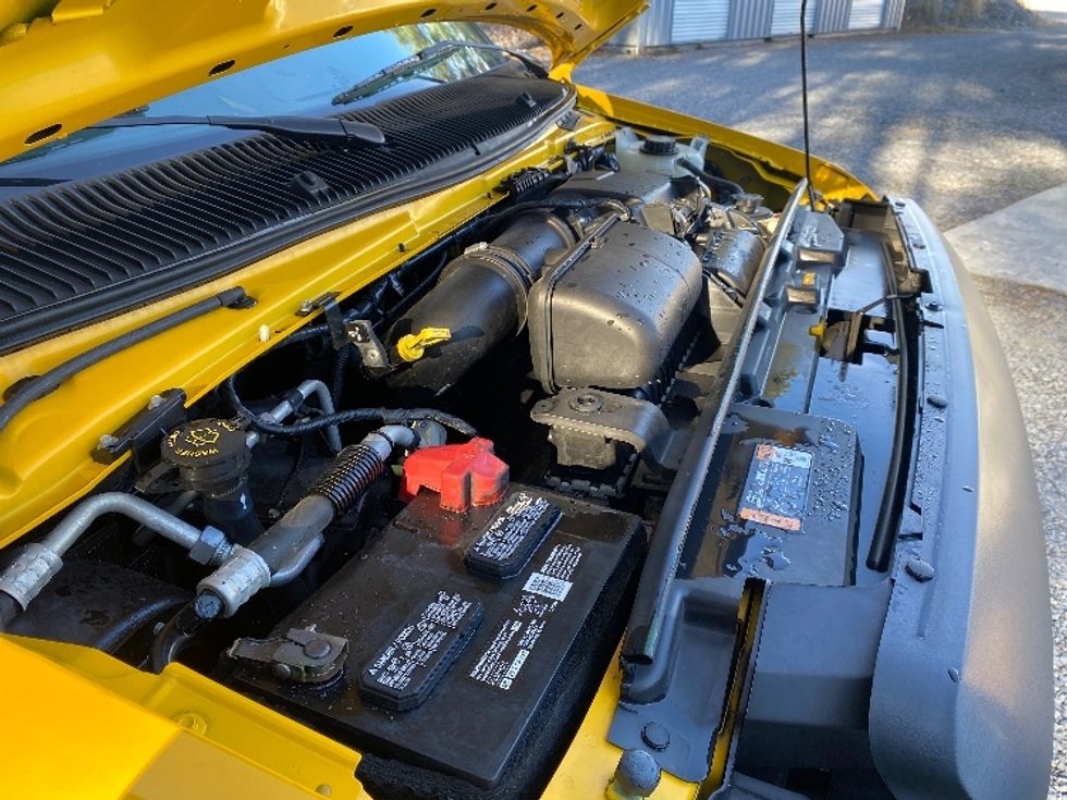 Light Duty Box Truck-Light and Medium Duty Trucks-Ford-2022-E350-Cleveland-TN-95,543\n\t\tmiles-$ 29,750 - Image 21