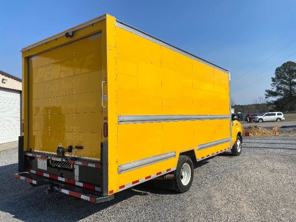Light Duty Box Truck-Light and Medium Duty Trucks-Ford-2022-E350-Cleveland-TN-98,769\n\t\tmiles-$ 29,250 - Image 12