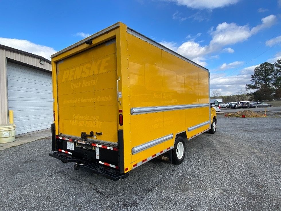 Light Duty Box Truck-Light and Medium Duty Trucks-Ford-2022-E350-Cleveland-TN-99,755\n\t\tmiles-$ 29,250 - Image 12