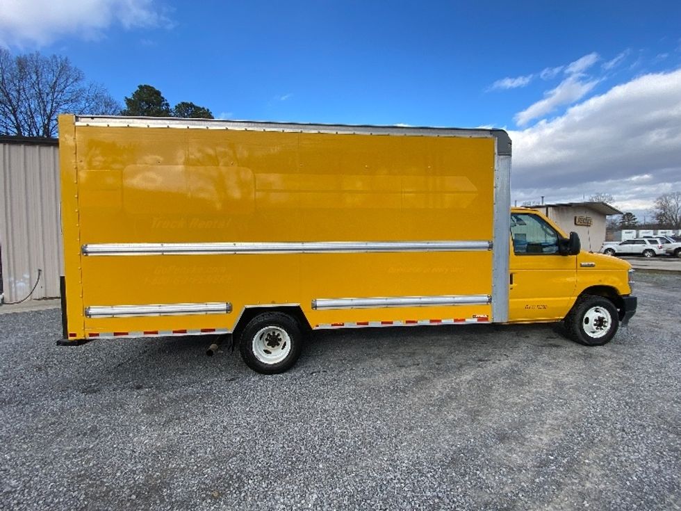 Light Duty Box Truck-Light and Medium Duty Trucks-Ford-2022-E350-Cleveland-TN-99,755\n\t\tmiles-$ 29,250 - Image 13