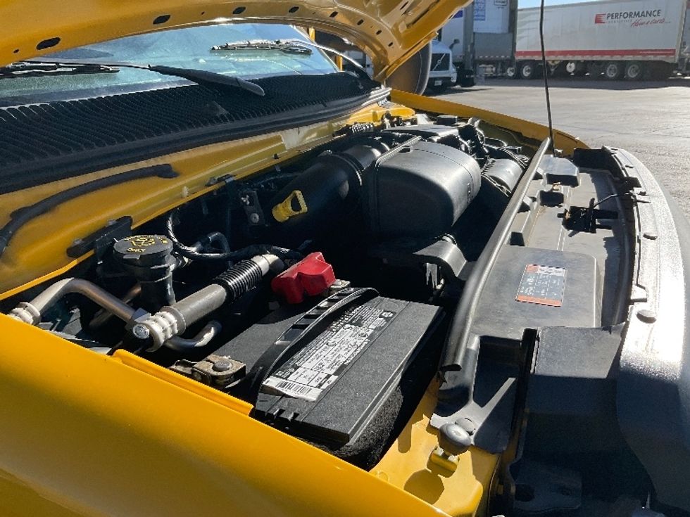 Light Duty Box Truck-Light and Medium Duty Trucks-Ford-2022-E350-Colorado Springs-CO-92,504\n\t\tmiles-$ 26,750 - Image 22