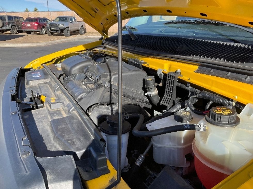 Light Duty Box Truck-Light and Medium Duty Trucks-Ford-2022-E350-Colorado Springs-CO-92,504\n\t\tmiles-$ 26,750 - Image 23