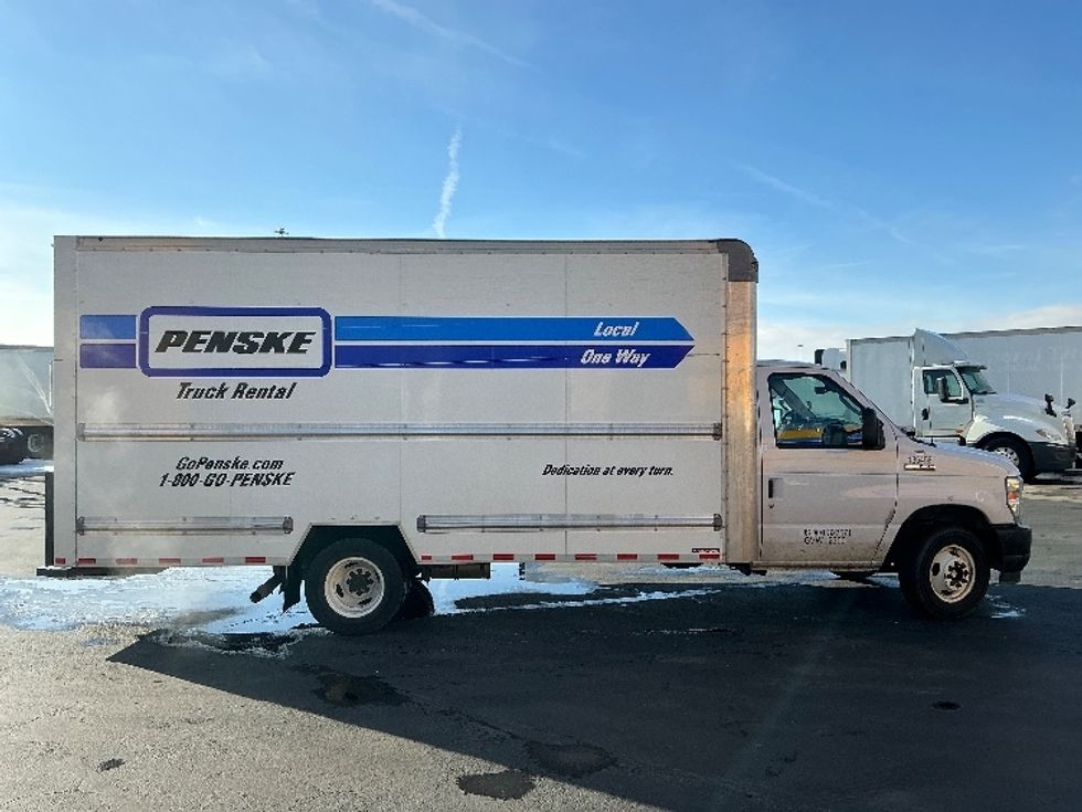 Light Duty Box Truck-Light and Medium Duty Trucks-Ford-2022-E350-Columbus-OH-91,585\n\t\tmiles-$ 31,000 - Image 15