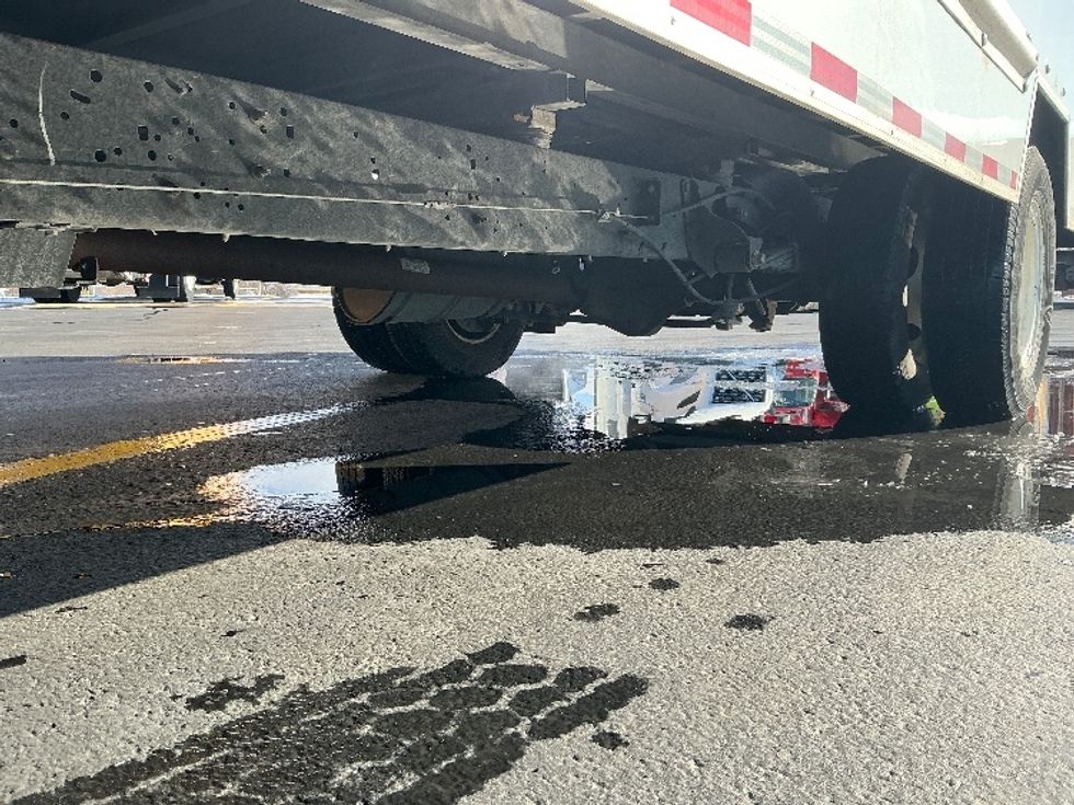 Light Duty Box Truck-Light and Medium Duty Trucks-Ford-2022-E350-Columbus-OH-91,585\n\t\tmiles-$ 31,000 - Image 5