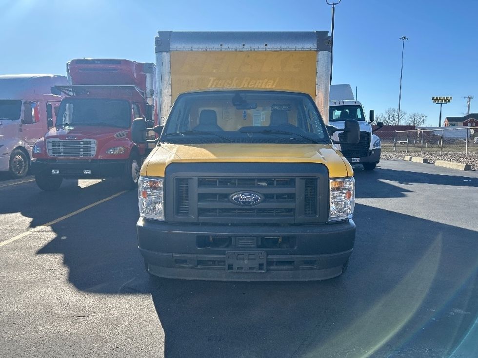 Light Duty Box Truck-Light and Medium Duty Trucks-Ford-2022-E350-Columbus-OH-92,963\n\t\tmiles-$ 28,000 - Image 2
